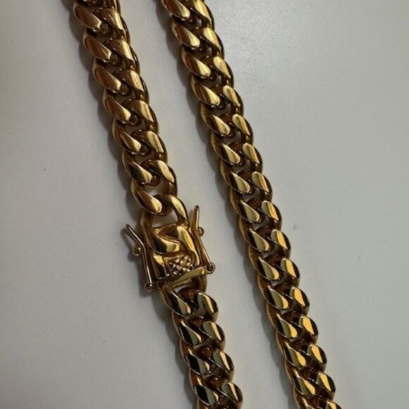Heavy Gold-Tone Cuban Link Chain Necklace – Stainless Steel – Bold Statement - Picture 3 of 5